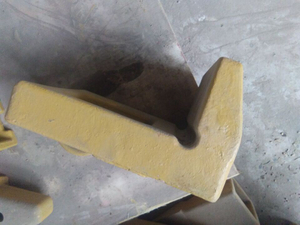 Excavator Bucket Wear Parts Ex1200-6 Heel Shroud Ws300