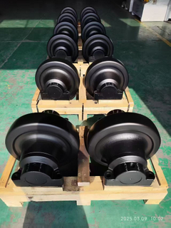 Doosan DX340 Idler 200102-00001A