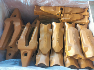 P050RC Komatsu Rock Tooth