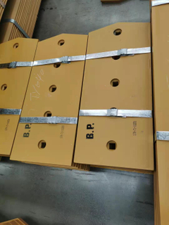 Komatsu D155 DBF Cutting Edge 17A-71-11351