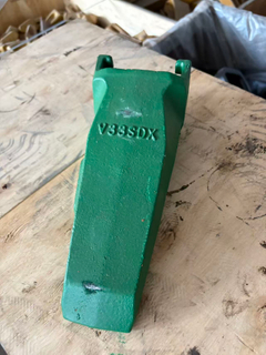V33SDX ESCO SUPER V ROCK BUCKET TEETH
