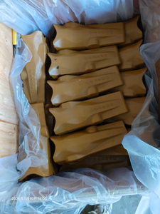 P030SC Komatsu Kprime PC290 PC390 Bucket Tooth Standard Cheisel K30SYL