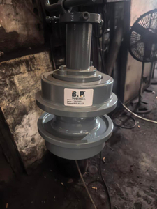 Liebherr PR736 Upper Roller 10429491